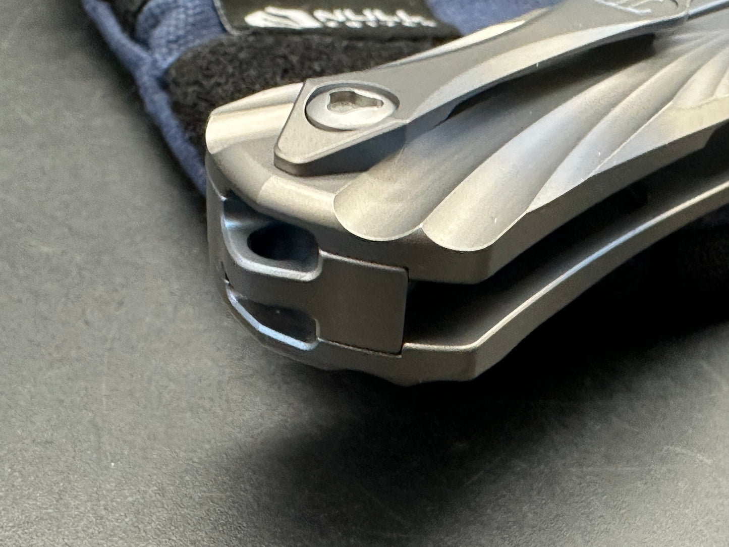 Kevin John T-Series Titanium handle w/M390 blade