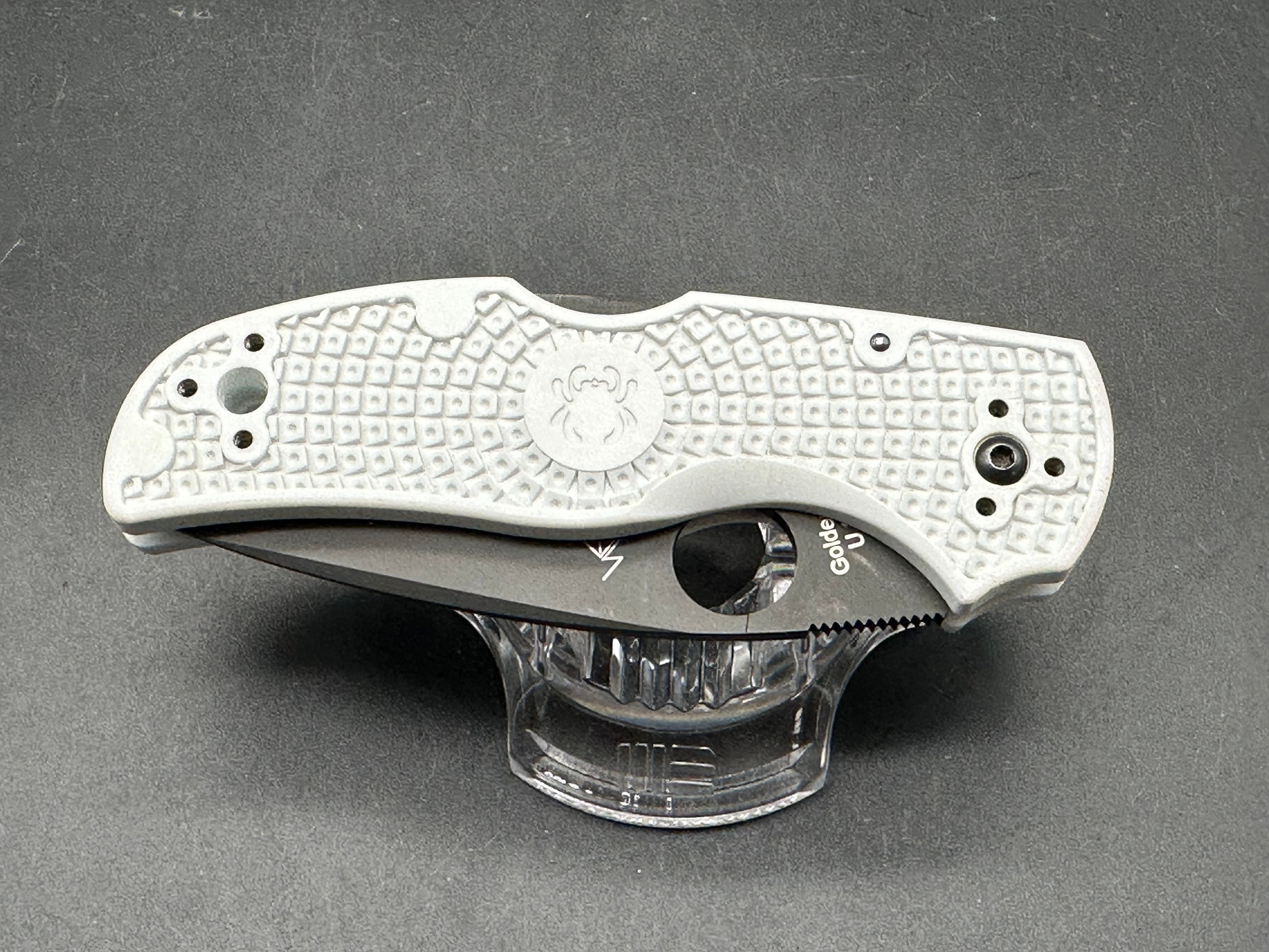 Spyderco Native 5 Rex45 with White FRN Stormtrooper