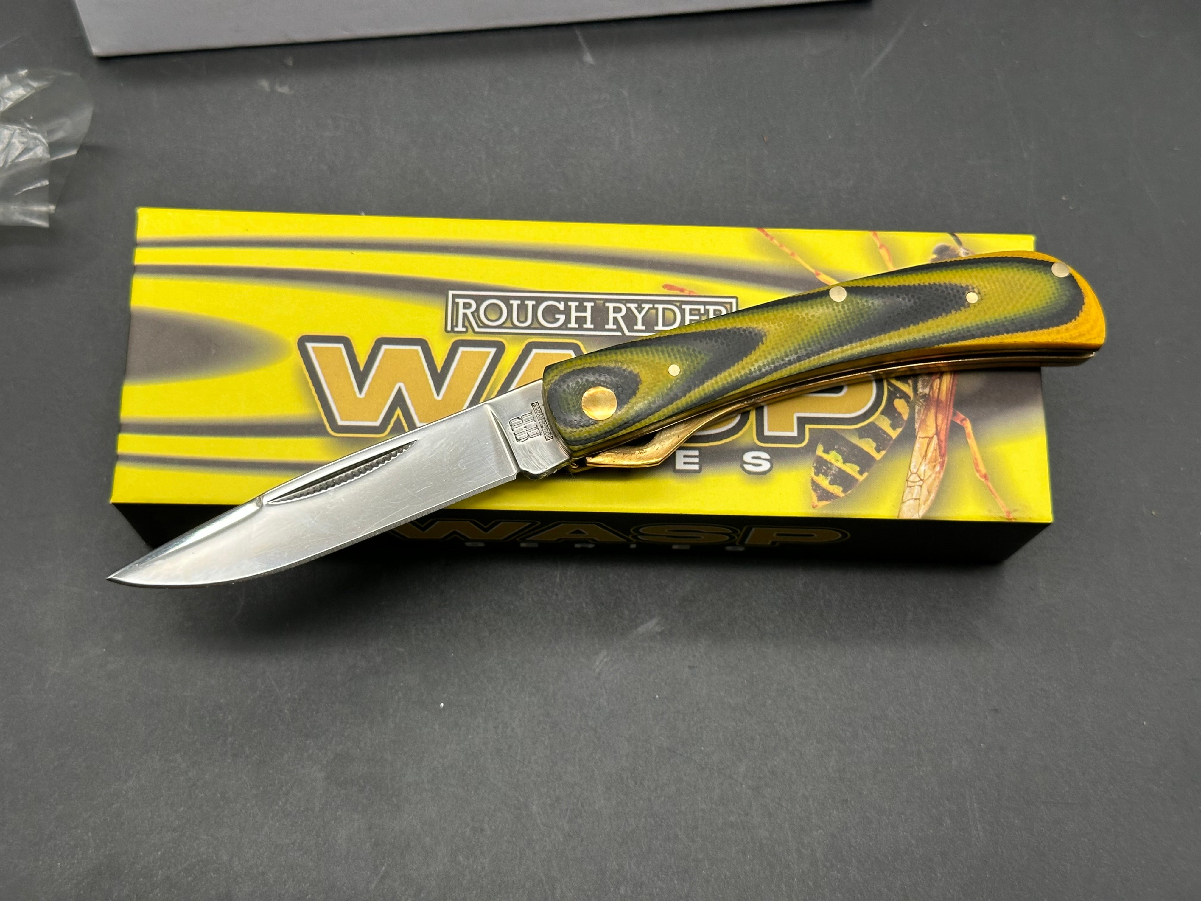 Rough Rider 2267 Wasp Linerlock Knife Black/Yellow Handles