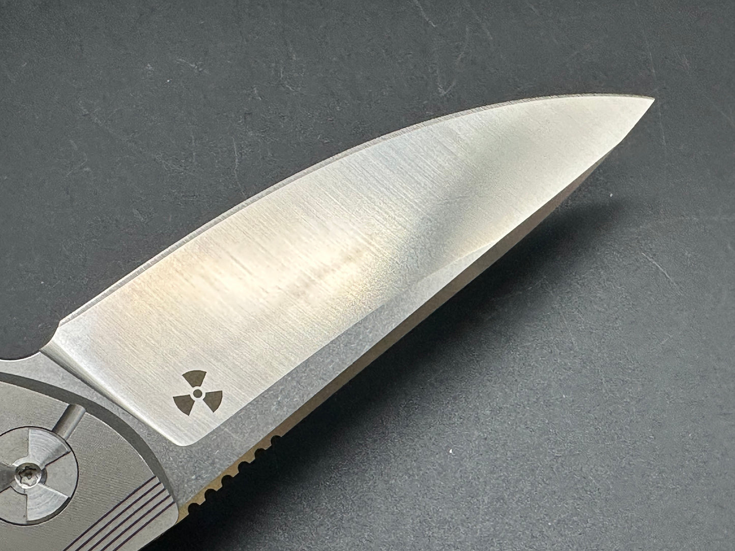 Defcon JK3215 titanium handle w/D2 blade