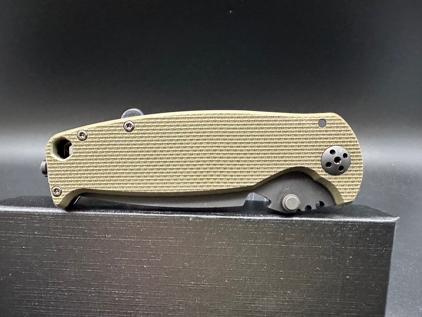 DPX Hest 2.0 Left hand titanium/G10 frame lock