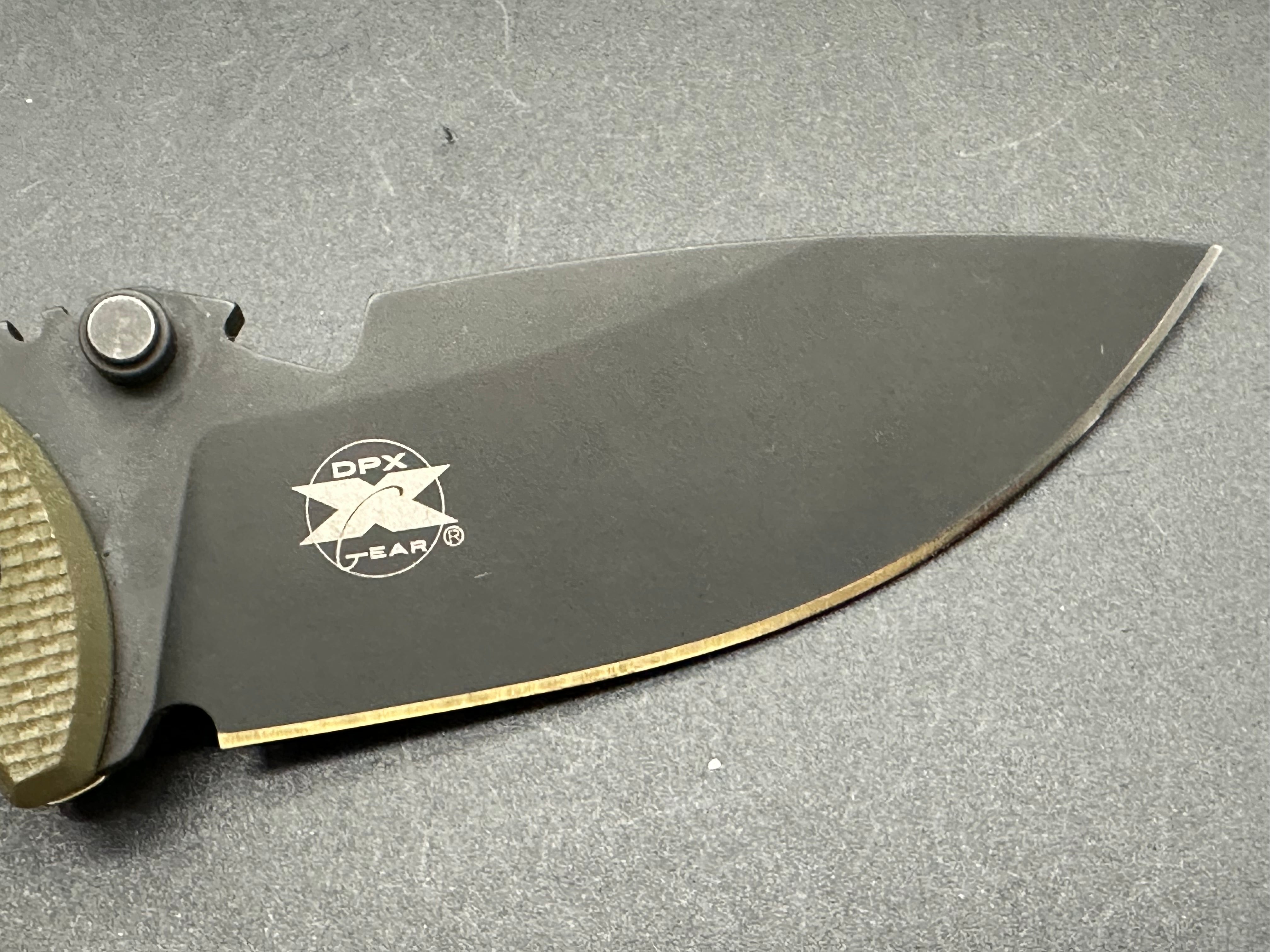 DPX Hest 2.0 Left hand titanium/G10 frame lock