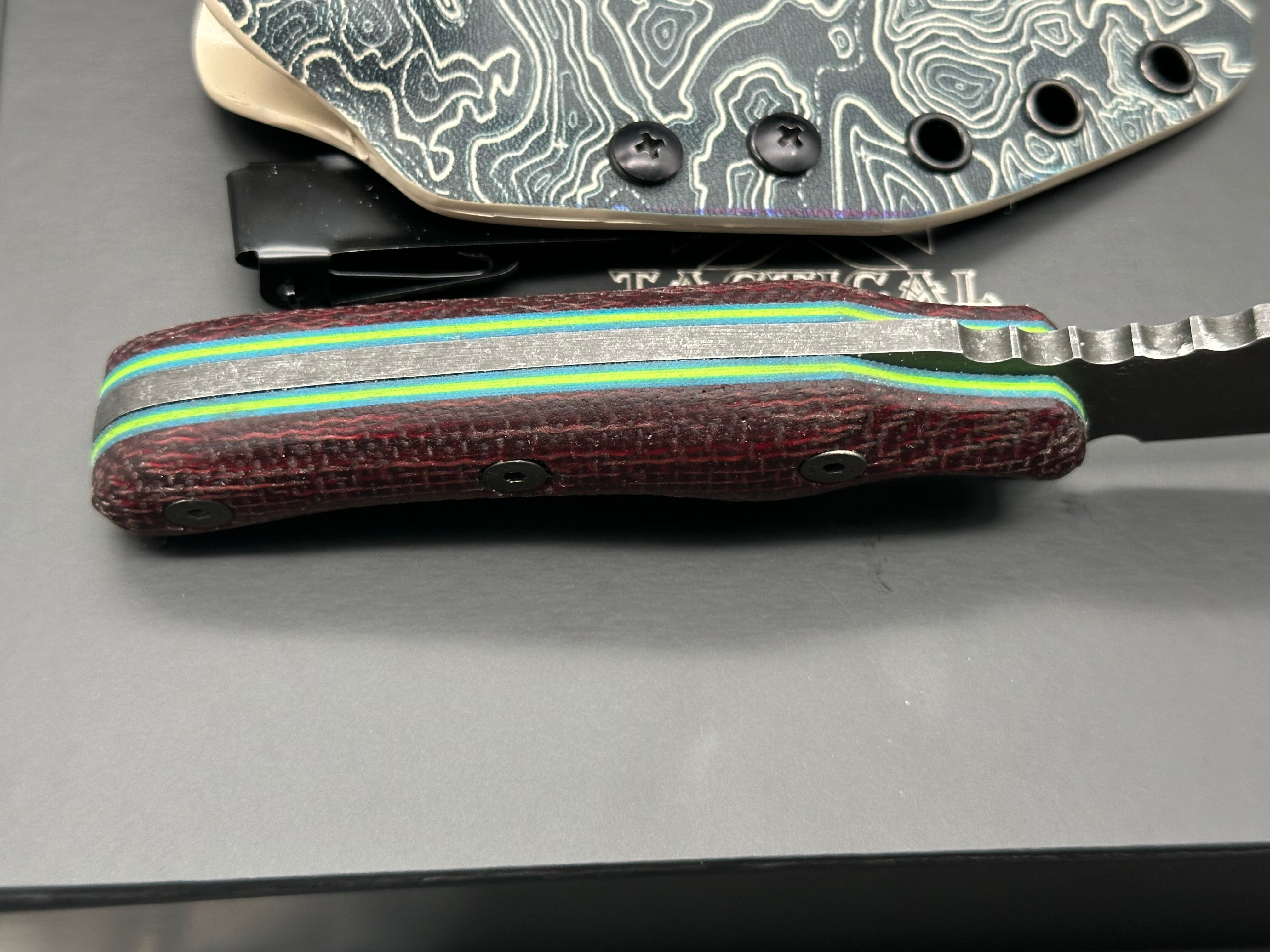 Kraken Stinger fixed blade red burlap micarta handle w/CPM-3V blade
