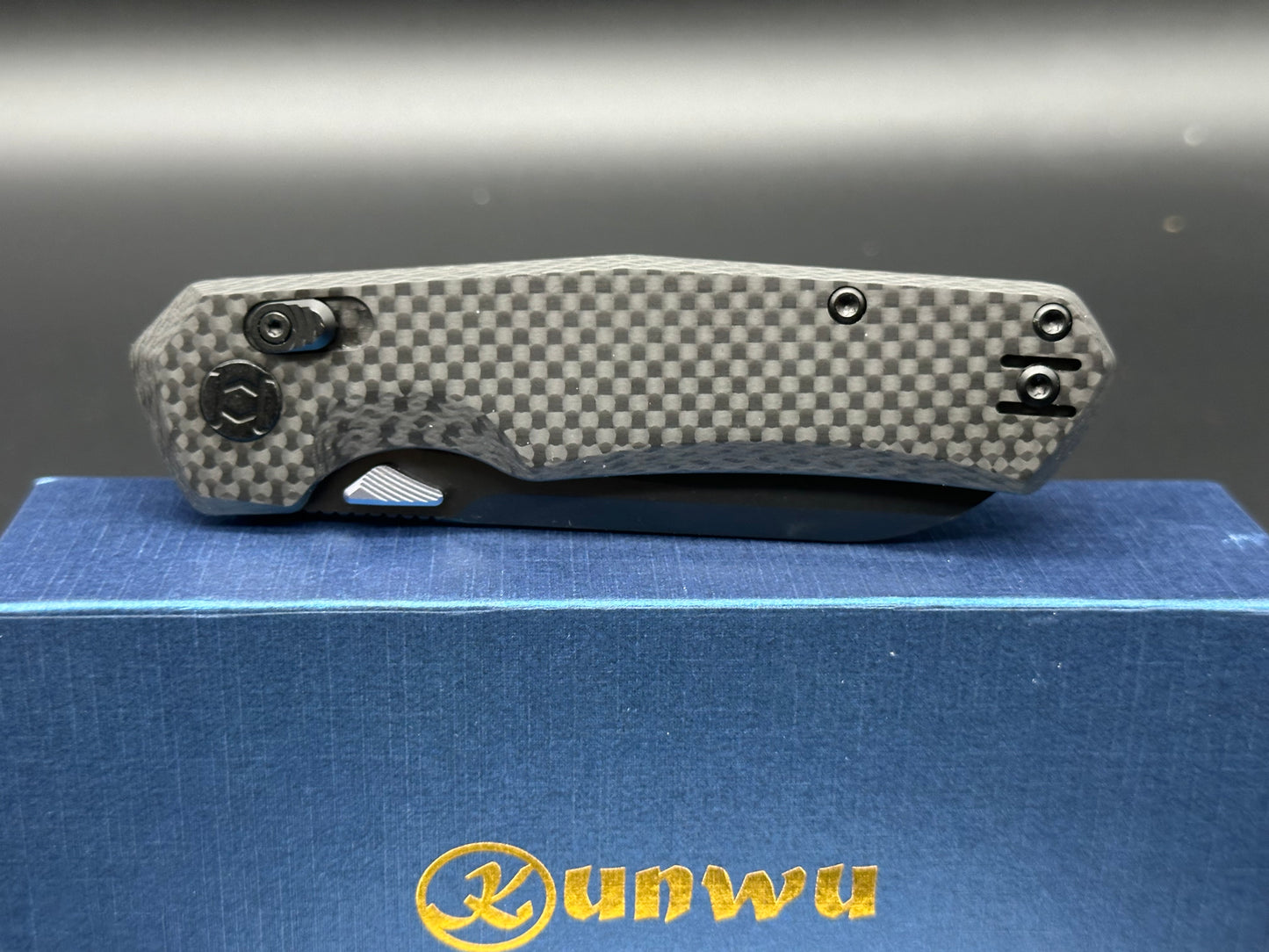 Kunwu Chad Carbon Fiber Satin DLC PM60 blade