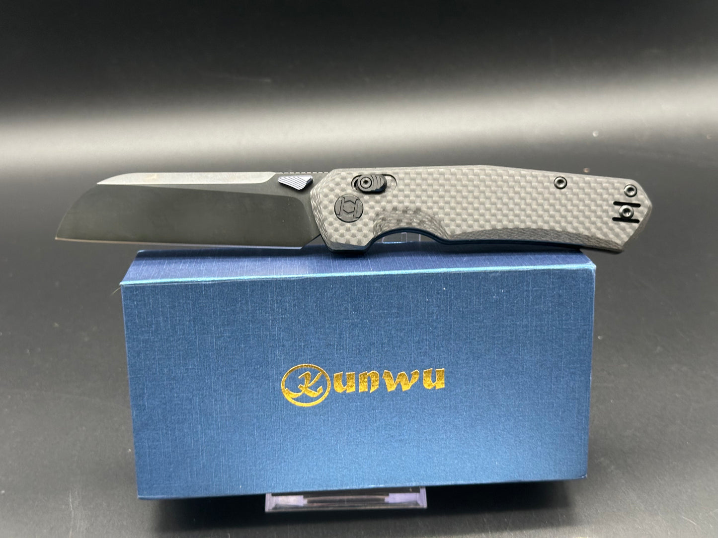 Kunwu Chad Carbon Fiber Satin DLC PM60 blade