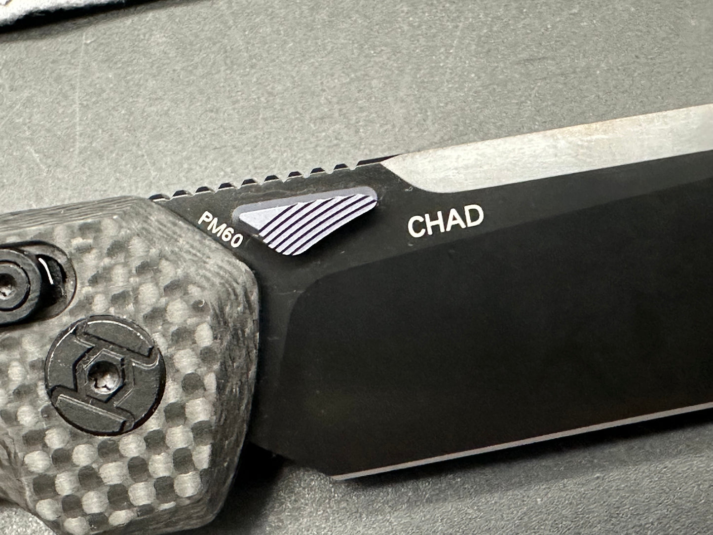 Kunwu Chad Carbon Fiber Satin DLC PM60 blade