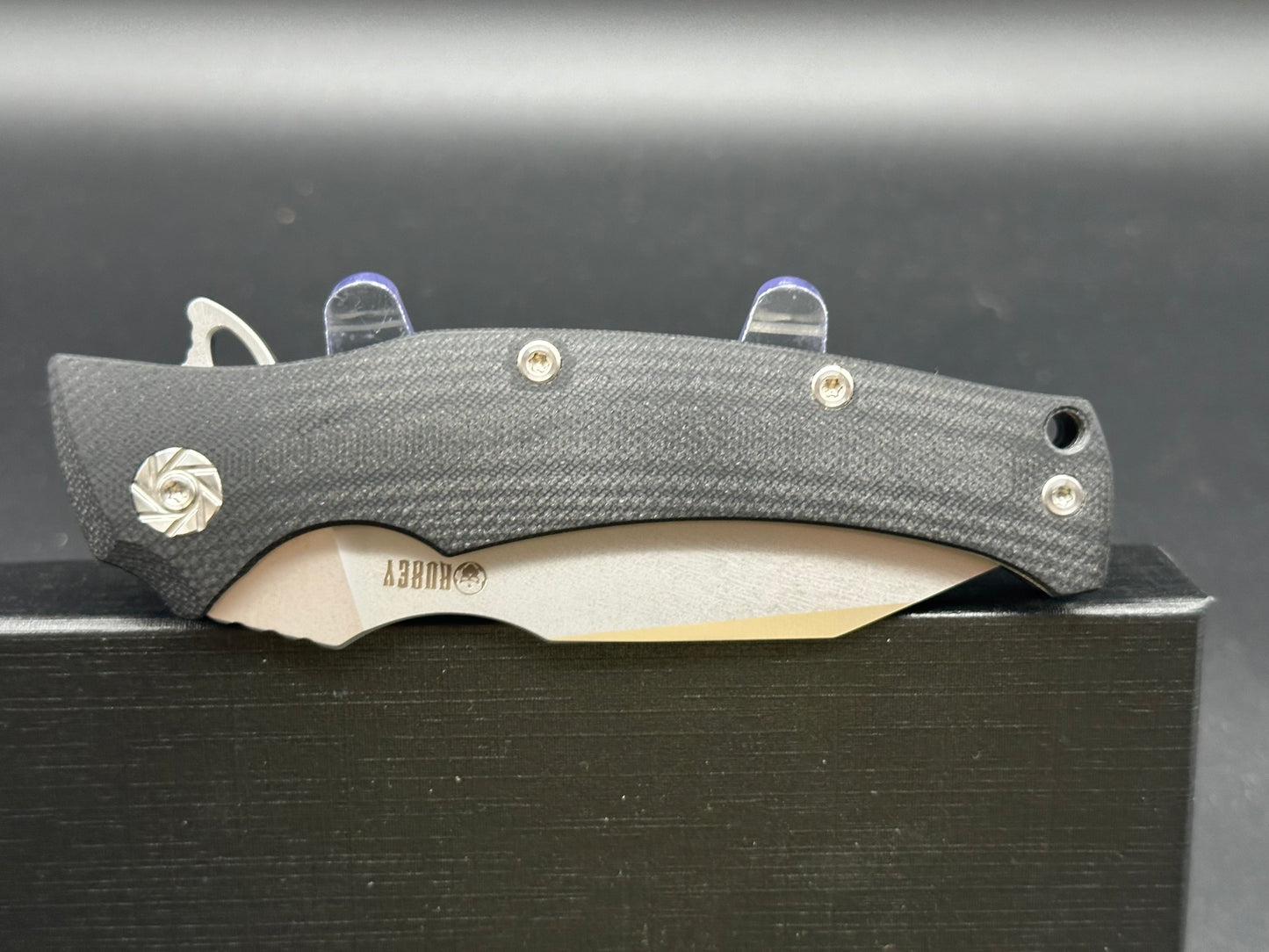 Kubey KU214 black G10 scales w/D2 blade