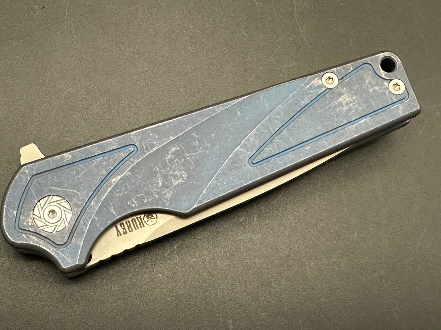 Kubey KU233 Wolverine blue titanium handle w/D2 blade