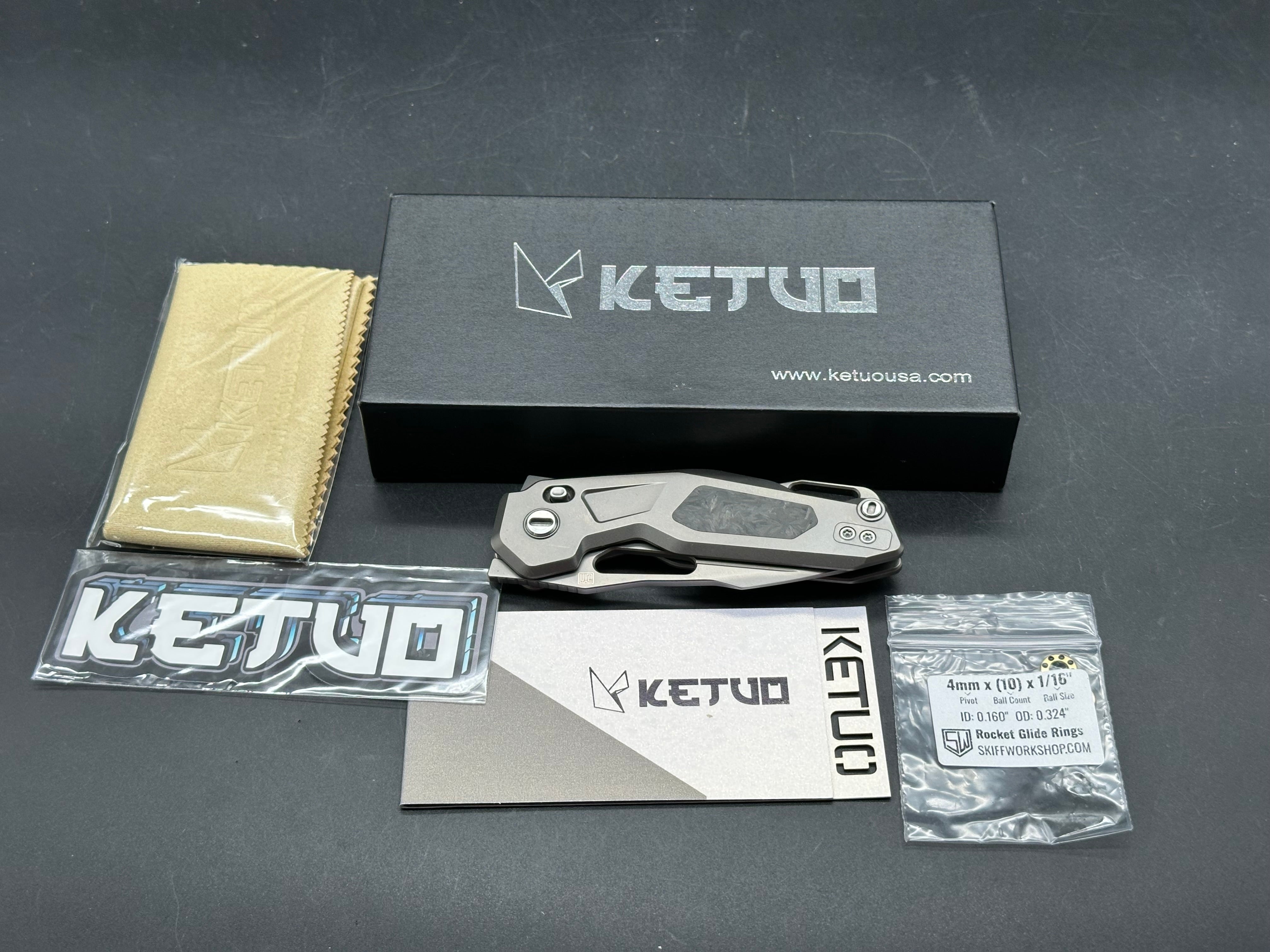 Ketuo Mini Griffin (NEW), 2.91" M390 Bead Blasted Drop Point Blade with Bead Blasted Titanium and Carbon Fiber Scales