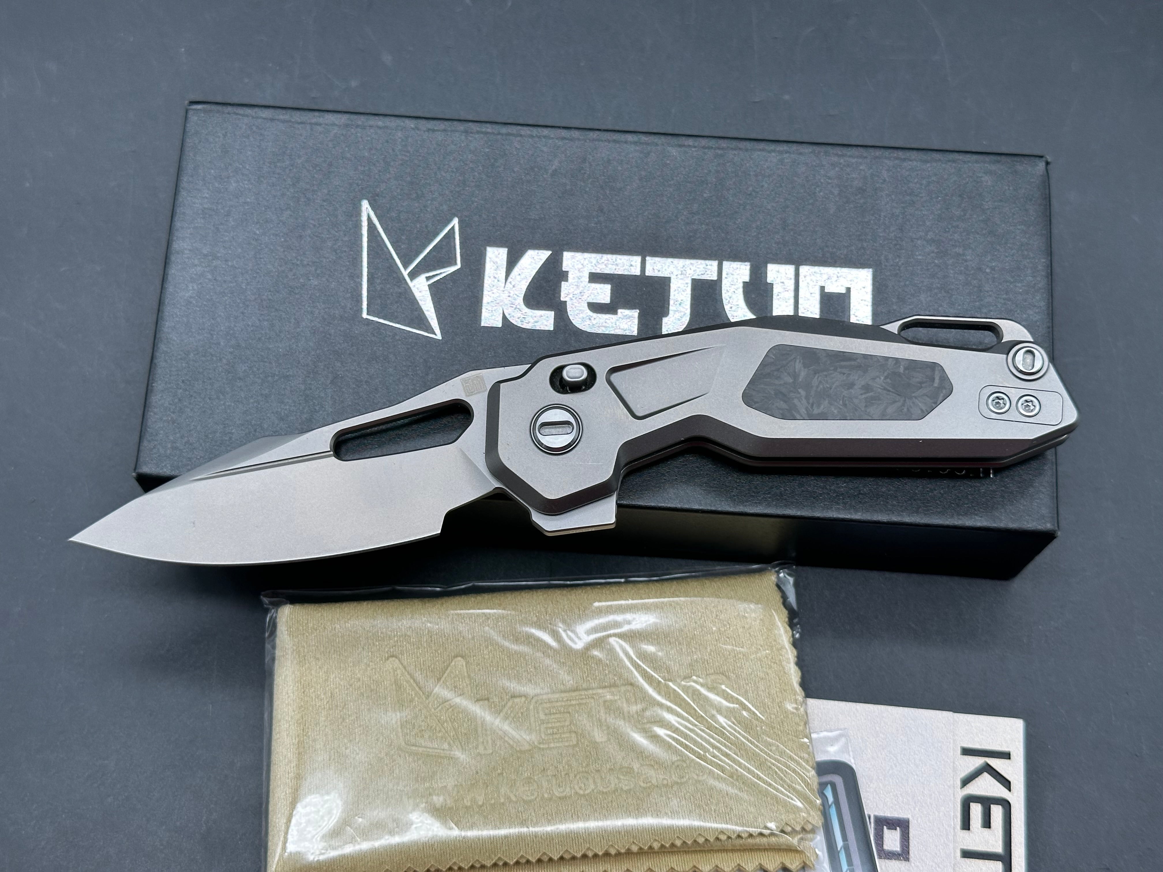 Ketuo Mini Griffin (NEW), 2.91" M390 Bead Blasted Drop Point Blade with Bead Blasted Titanium and Carbon Fiber Scales