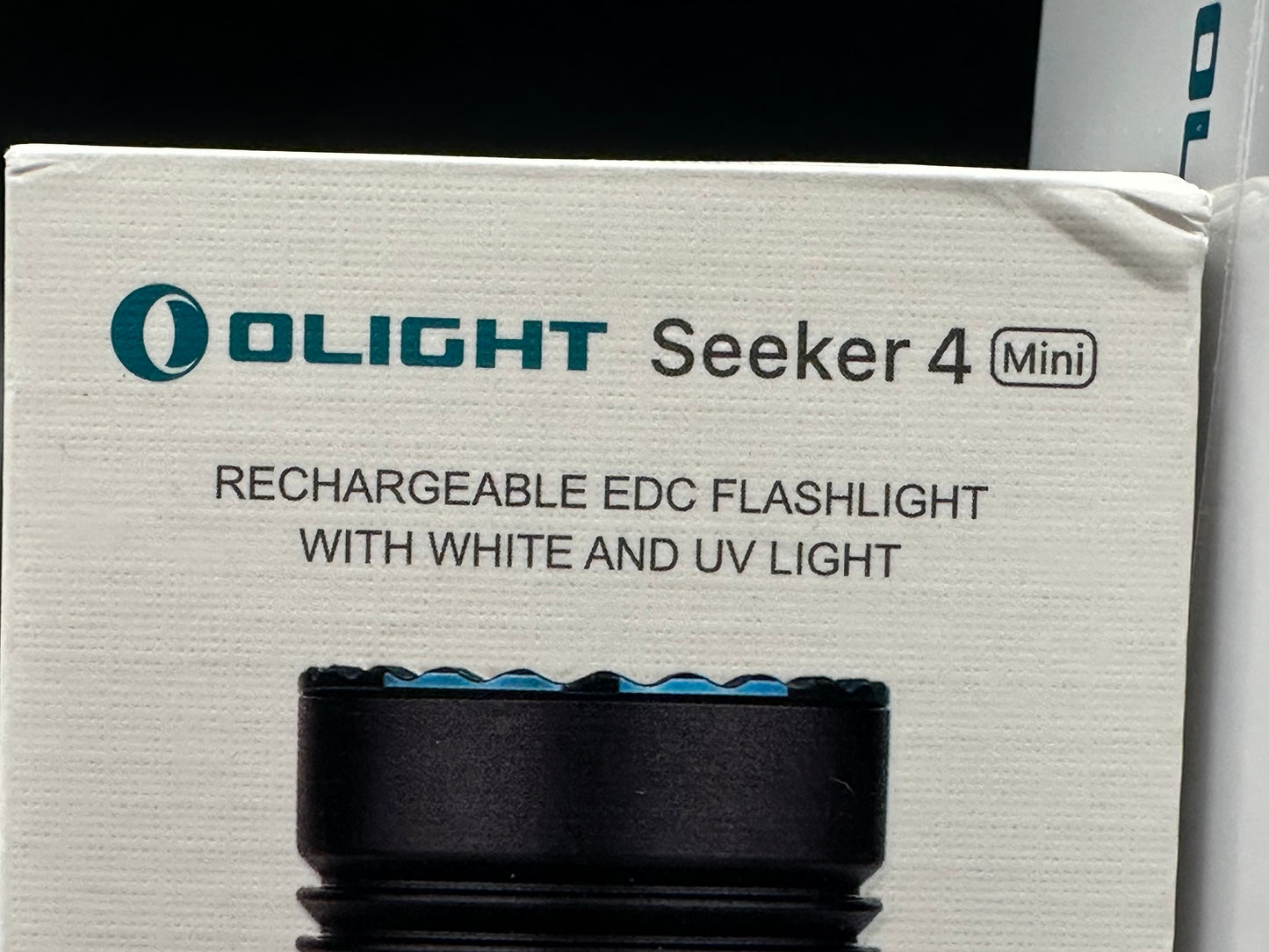 Olight Seeker 4 Pro & Seeker 4 Mini flashlight bundle