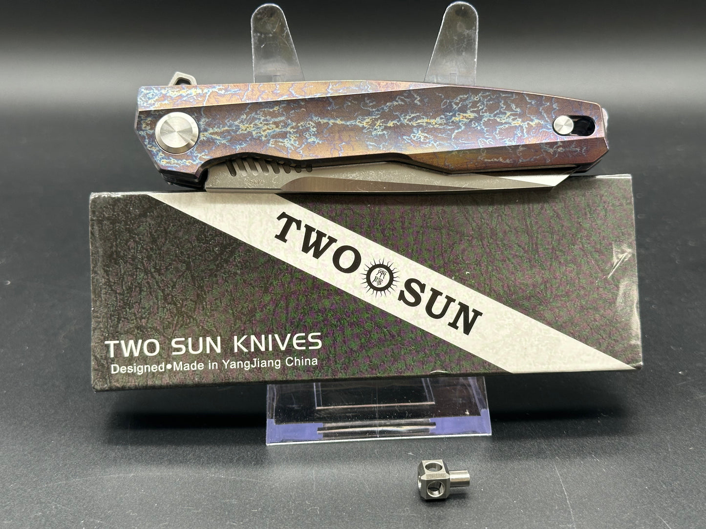 TwoSun TS88 (tenon & mortise) color Ti handle w/M390