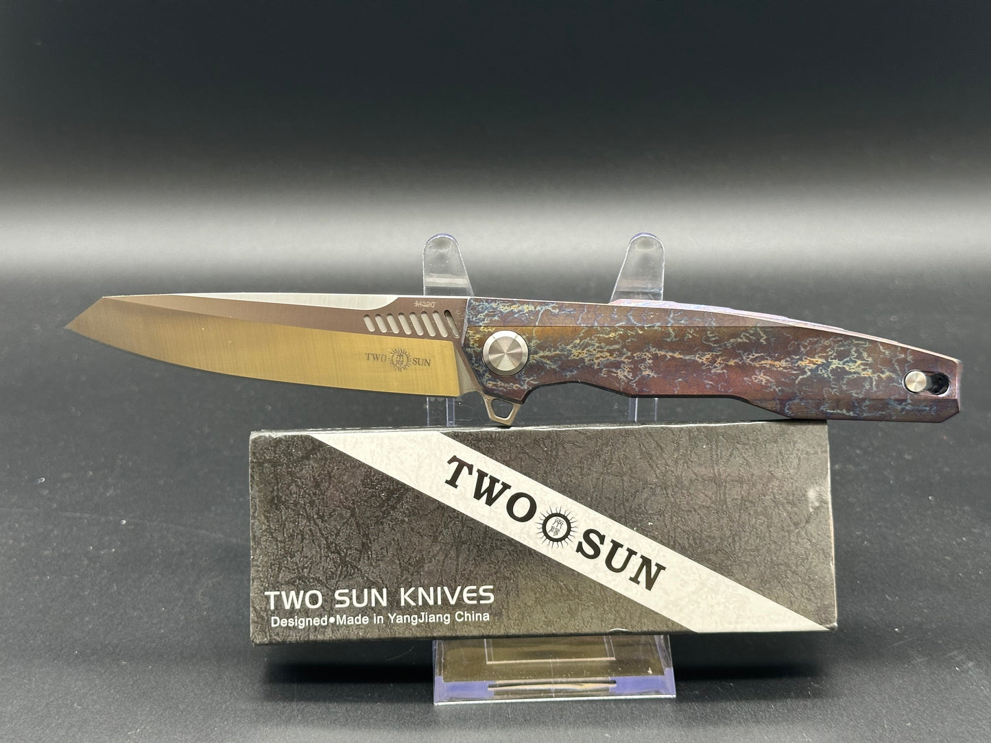 TwoSun TS88 (tenon & mortise) color Ti handle w/M390