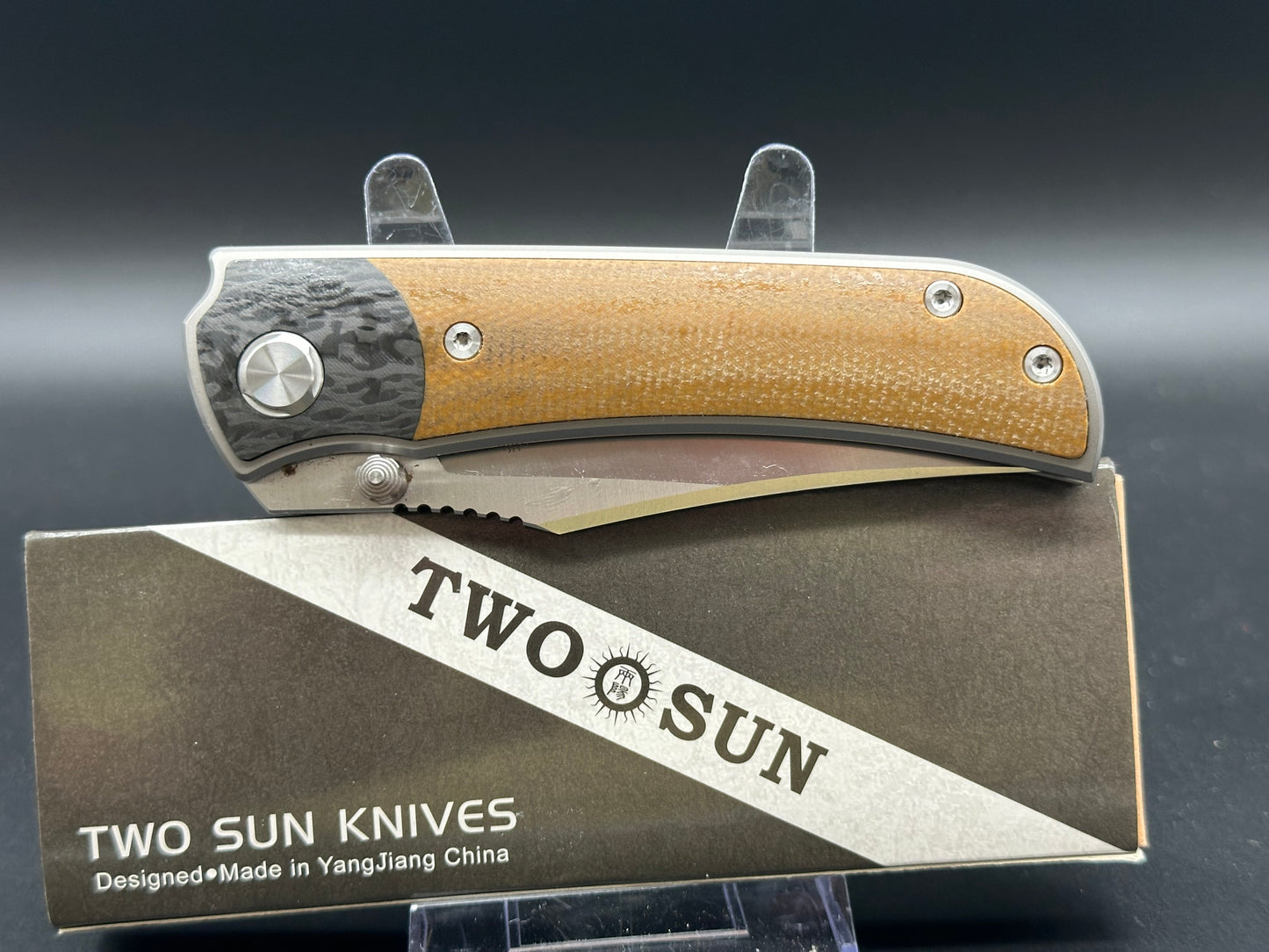 TwoSun TS301 micarta/CF handle w/D2 blade