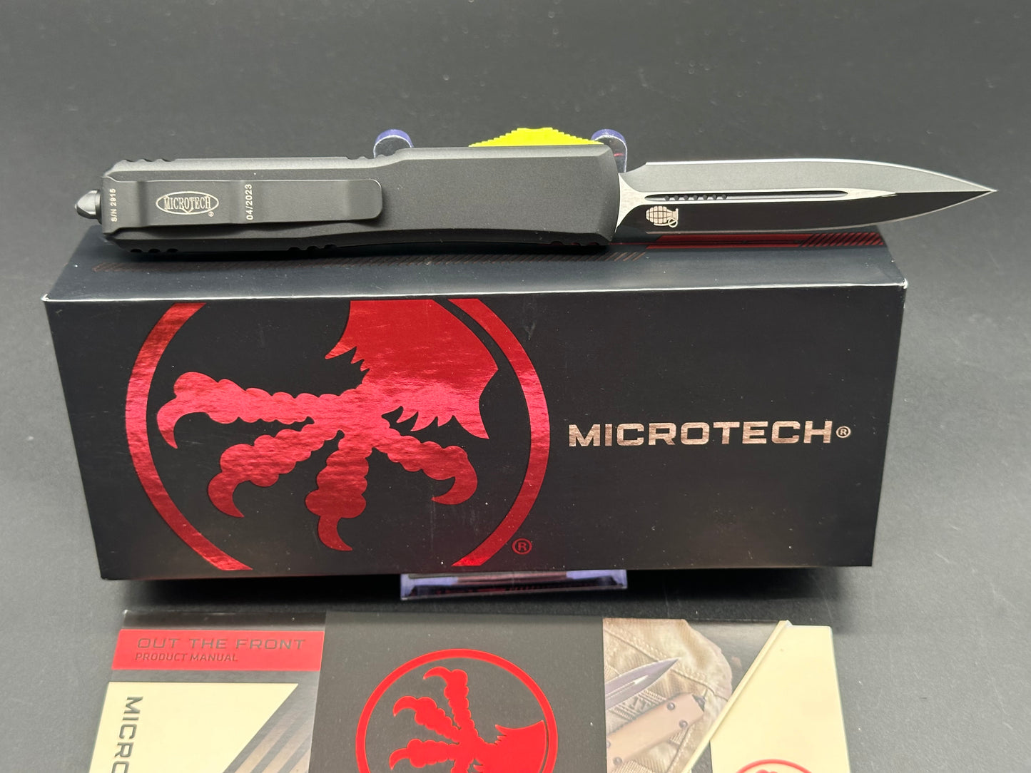 Microtech MagnaCut Ultratech D/E OTF Automatic Knife (3.4" Black)