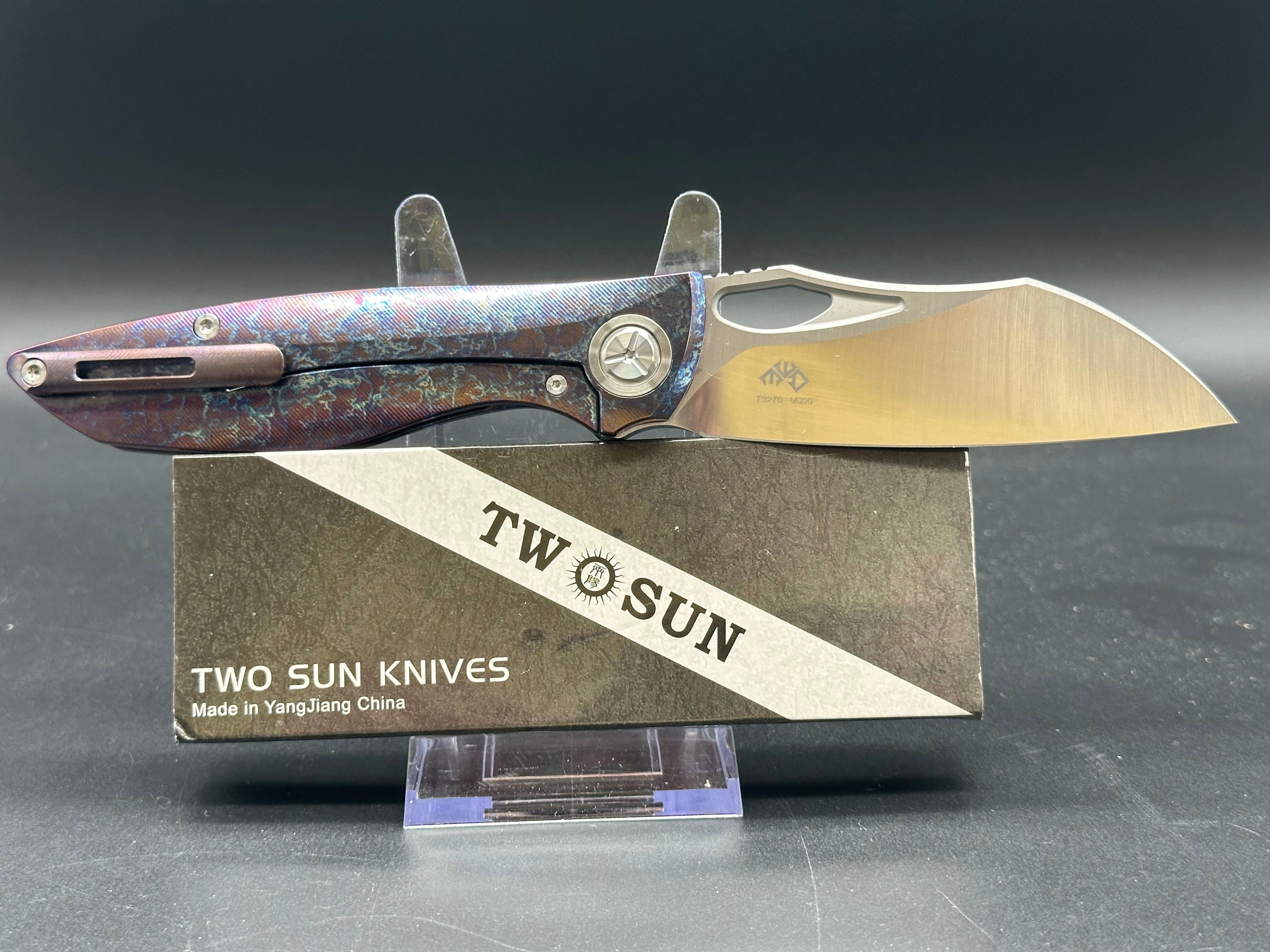 TwoSun TS270 color Titanium handle w/M390 blade