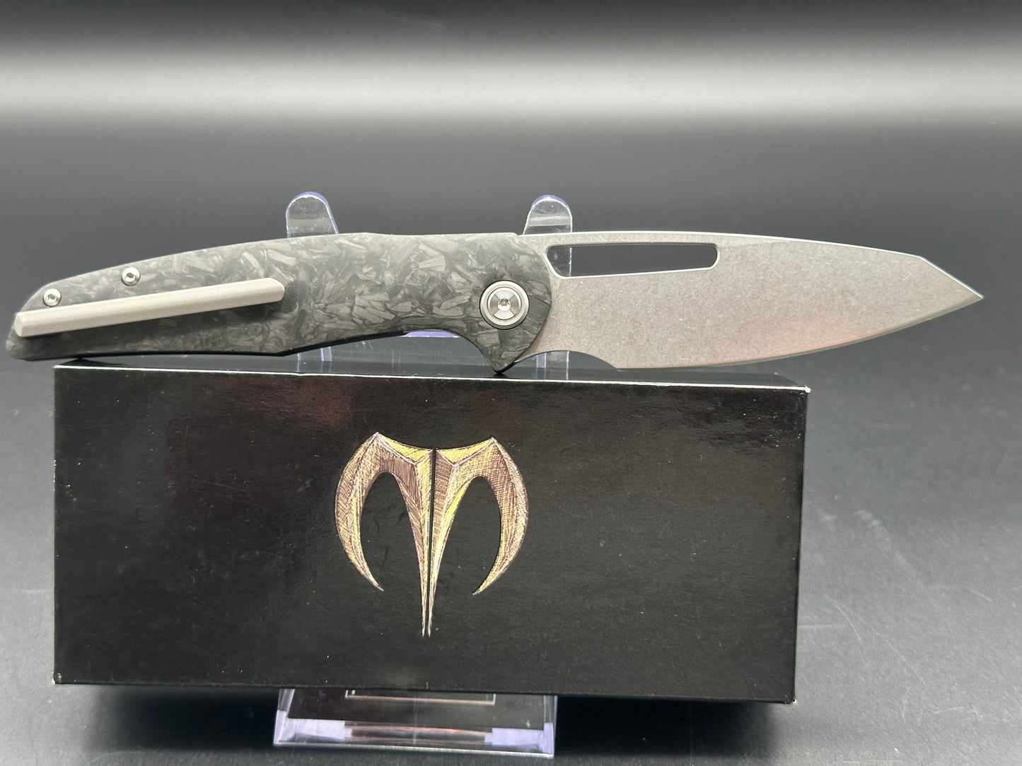 Mallery Phorus, 3.5" S35VN Stonewash Blade with Carbon Fiber Handle. 