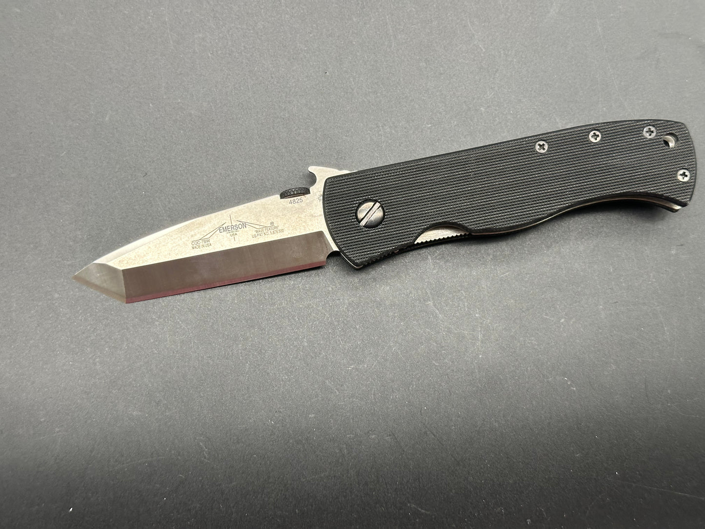 EMERSON CQC-7BW black G10 handle and 154cm blade