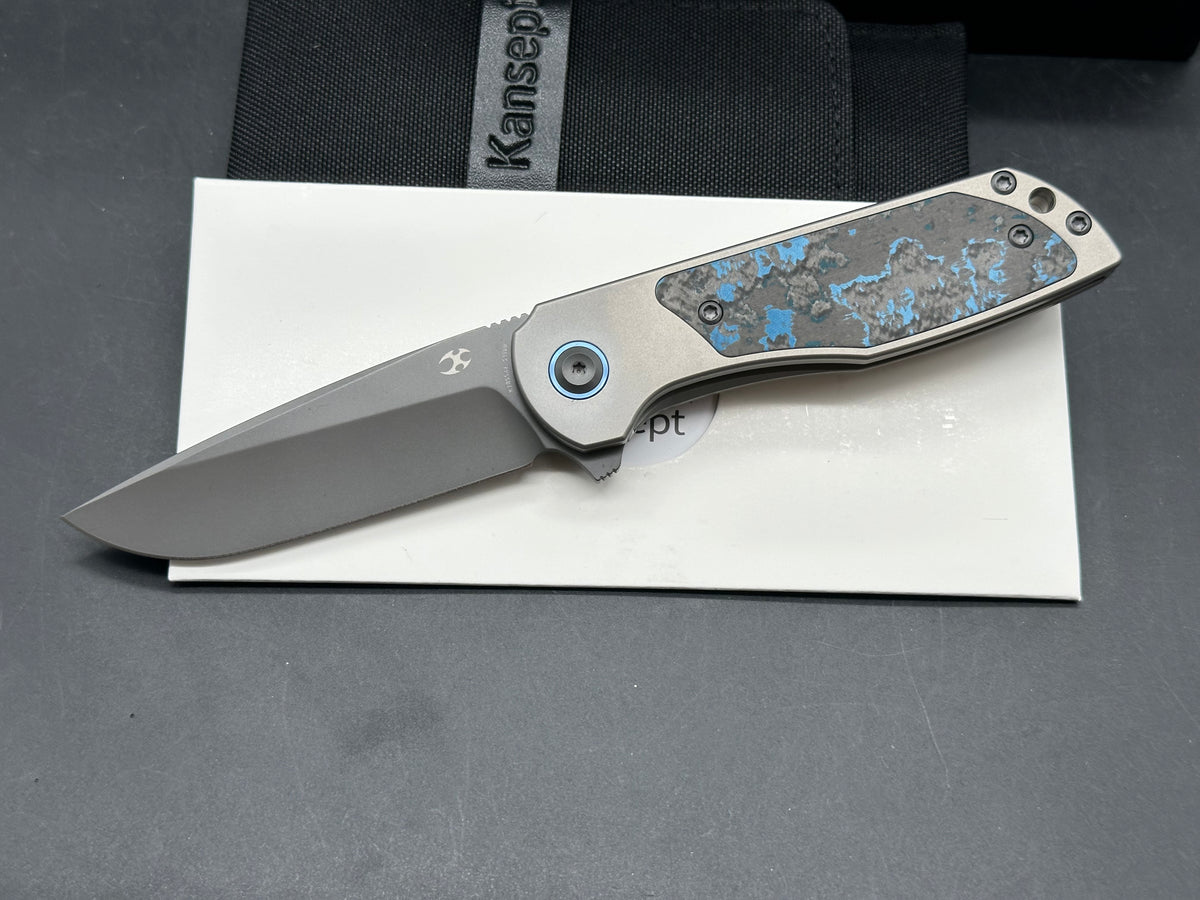 KANSEPT PTARMIGAN BEAD BLAST TITANIUM/ARCTIC STORM FATCARBON HANDLE 3.12" GRAY TICN COATED S35VN DROP POINT