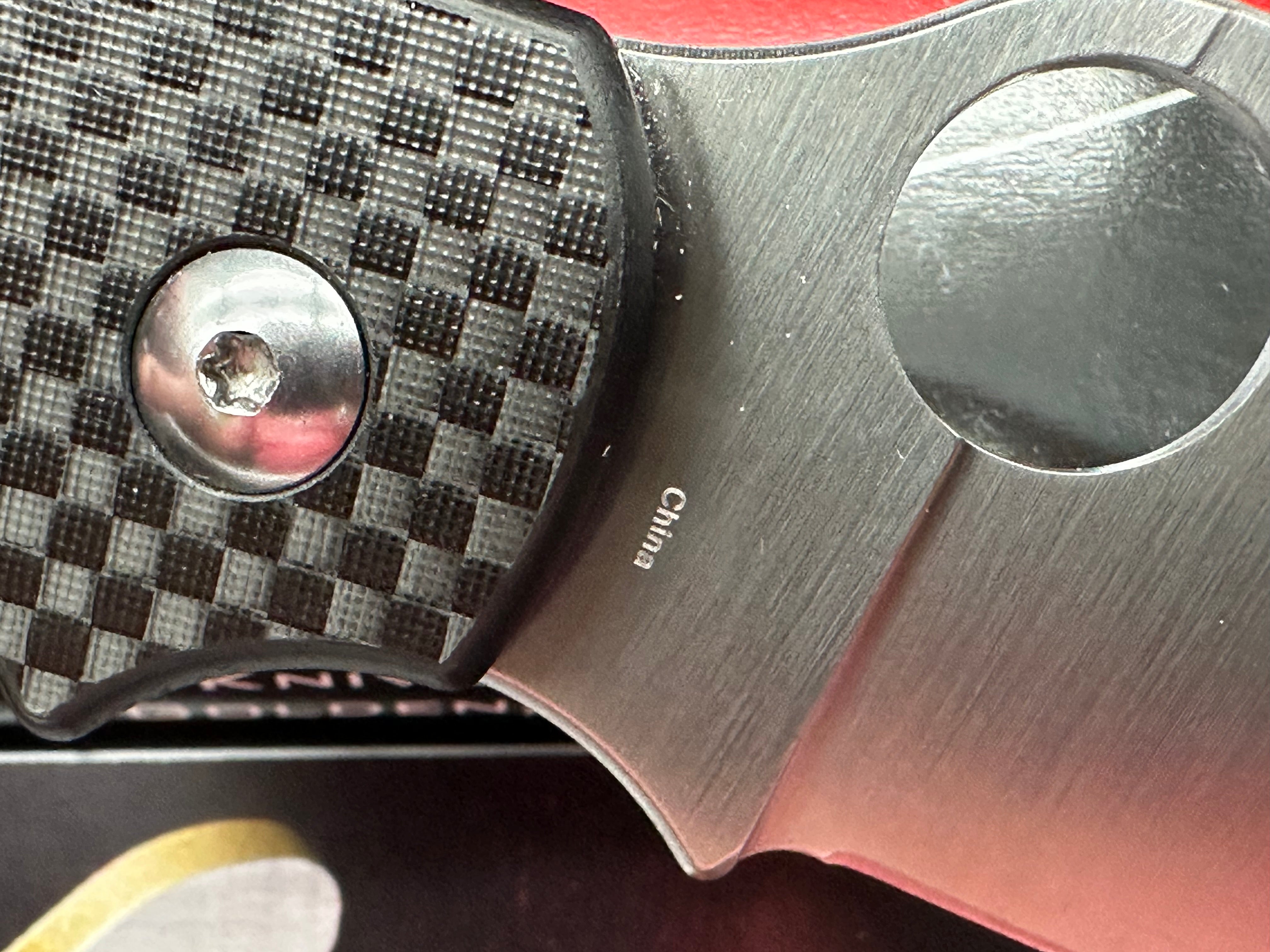Spyderco ButtonUp, 3.27" 8Cr13MoV Satin Blade with Carbon Fiber-Black G10 Laminate Scales