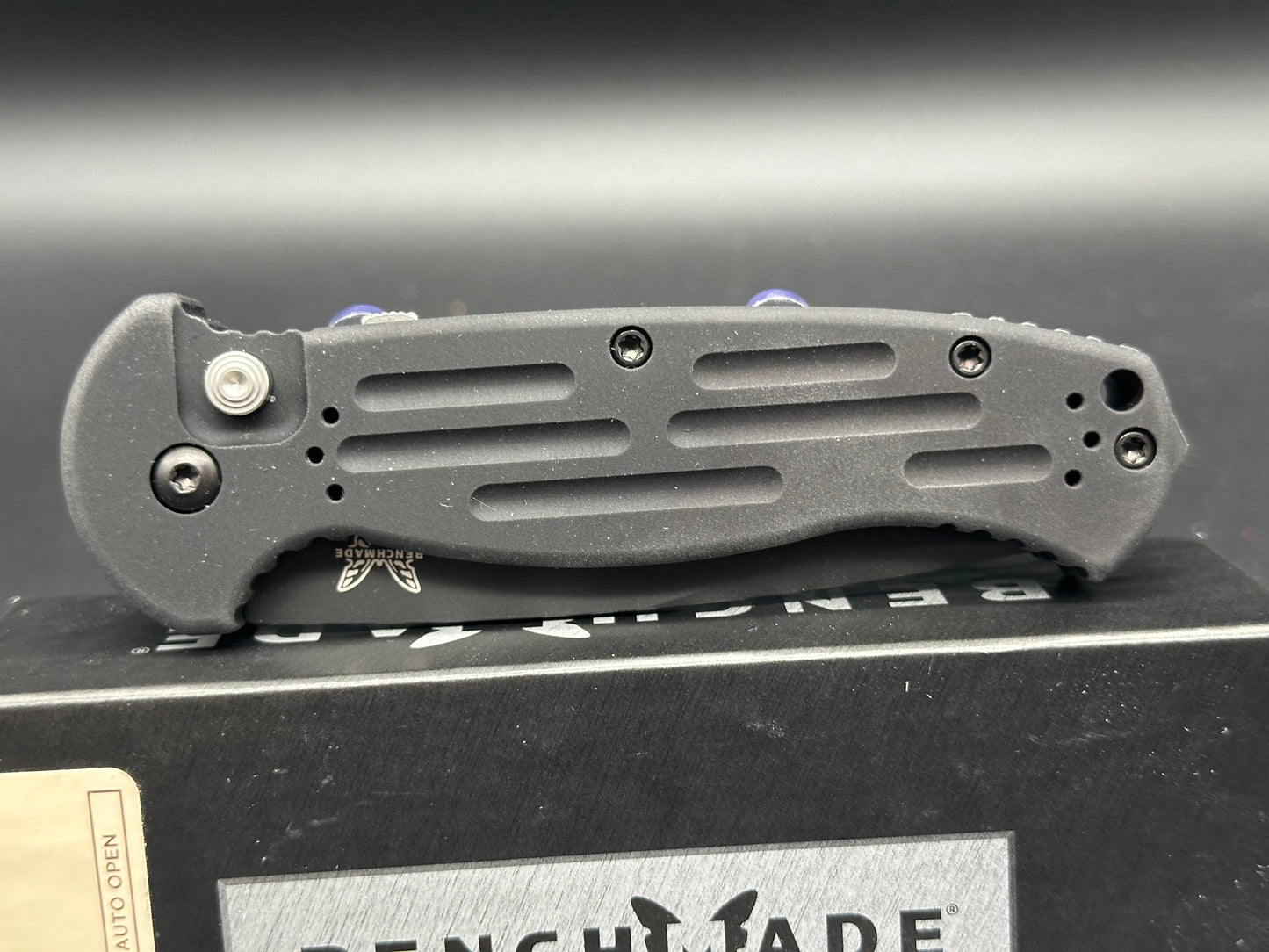 Benchmade 9051 AFO II black aluminum handle w/154CM partially serrated blade