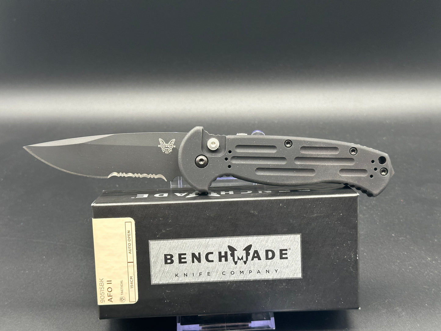 Benchmade 9051 AFO II black aluminum handle w/154CM partially serrated blade