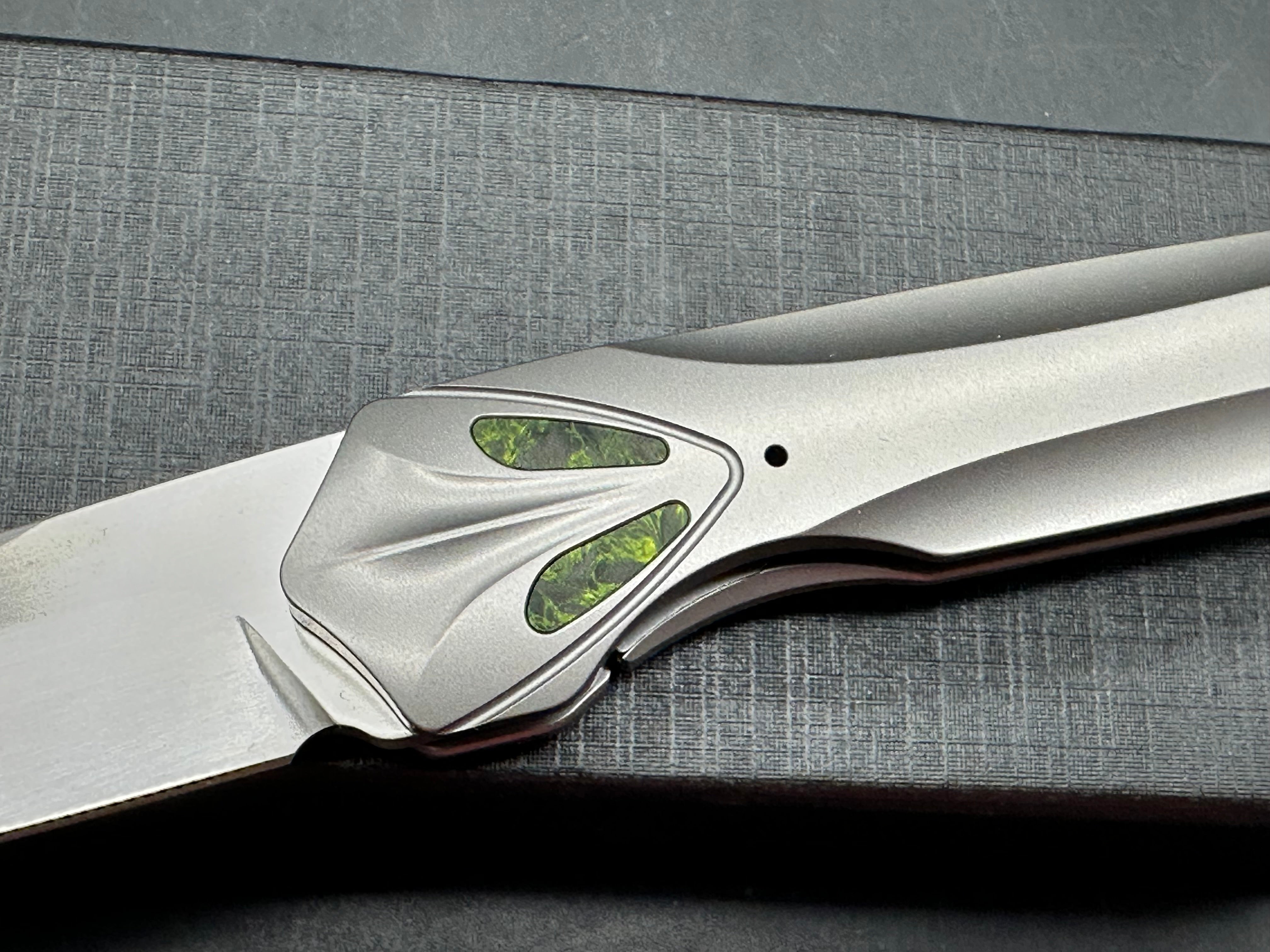 KniClad Enfox titanium handle w/14C28N blade