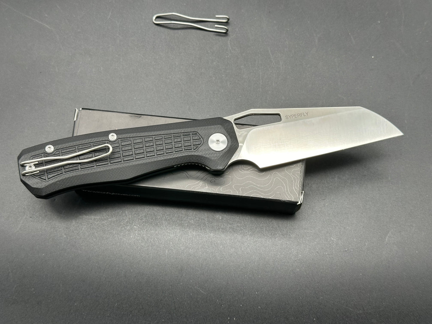 Ironfly Syperfly and American Buffalo knives combo