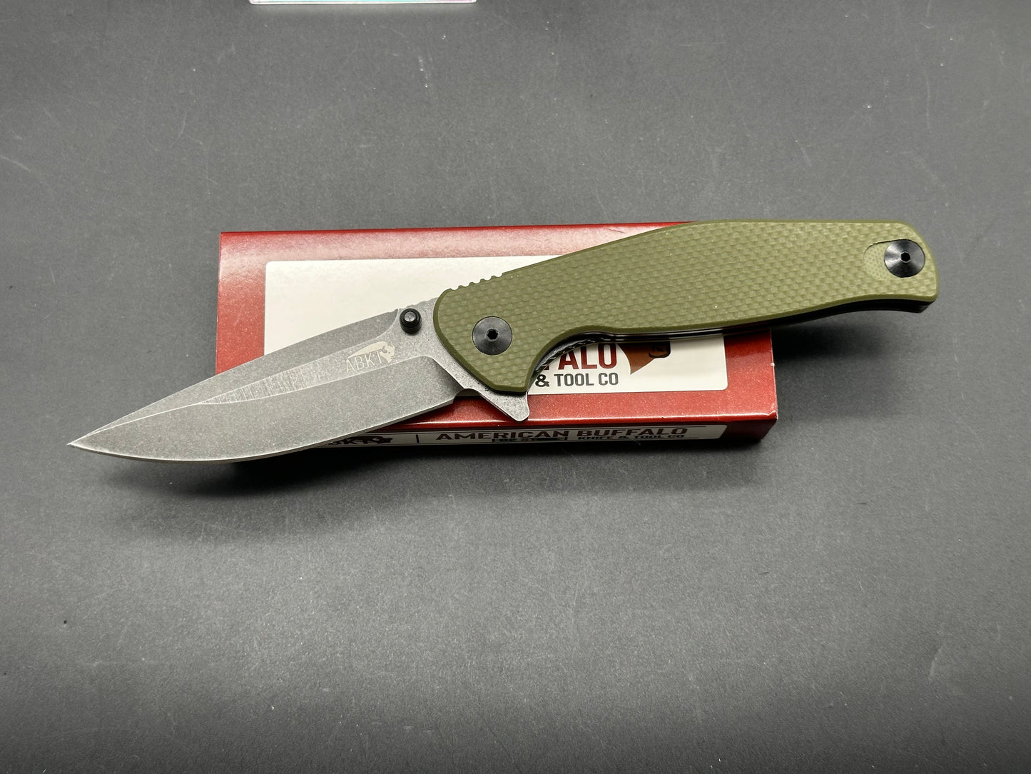 Ironfly Syperfly and American Buffalo knives combo