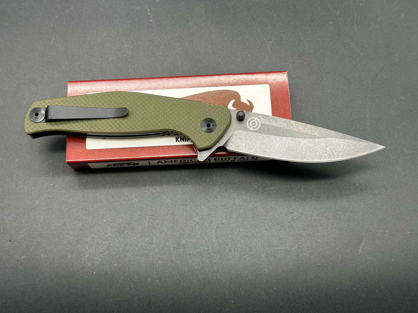 Ironfly Syperfly and American Buffalo knives combo