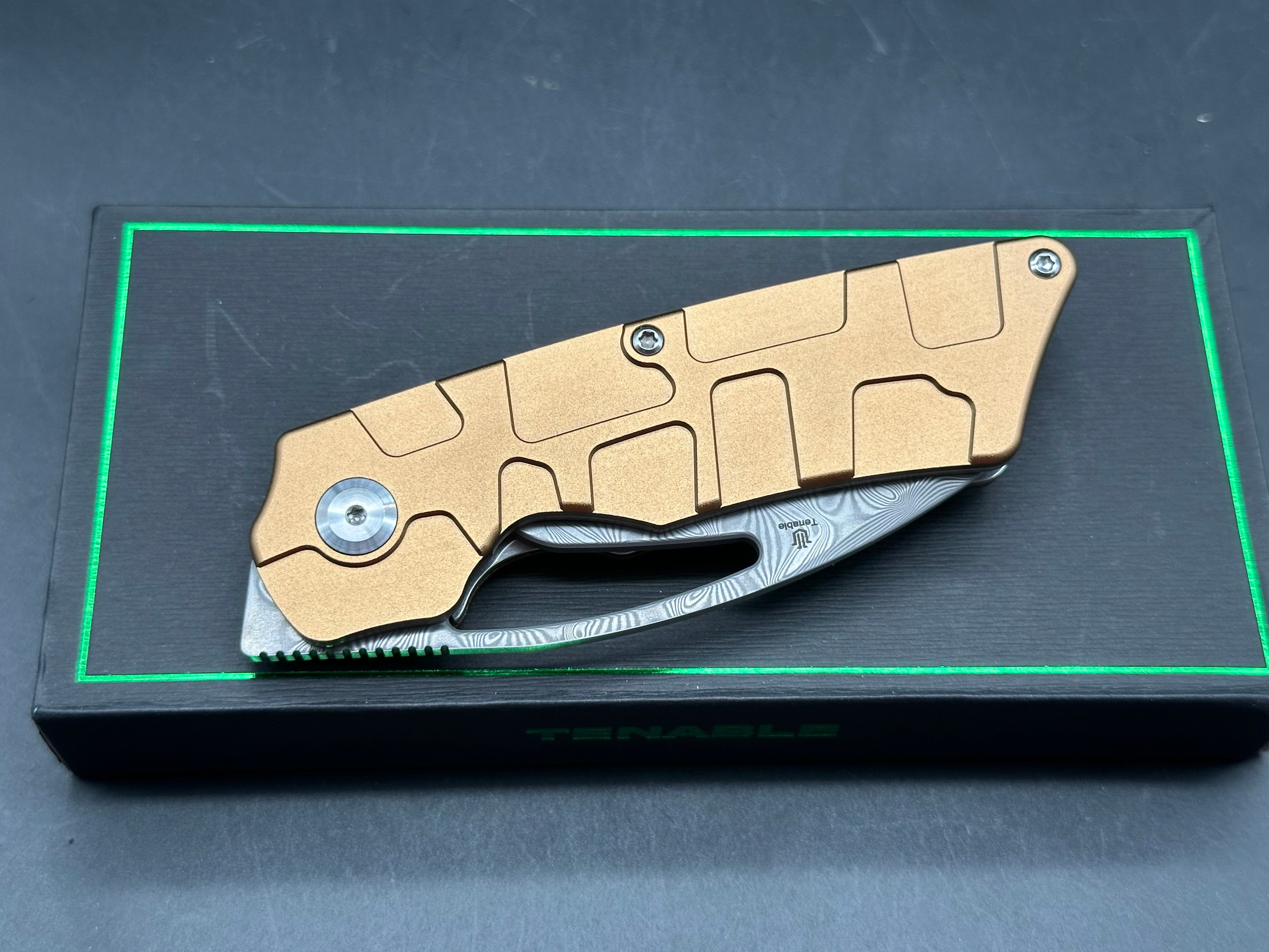 Tenable Goblin L Folding Knife | 3.08" Water Ripple Damascus Blade