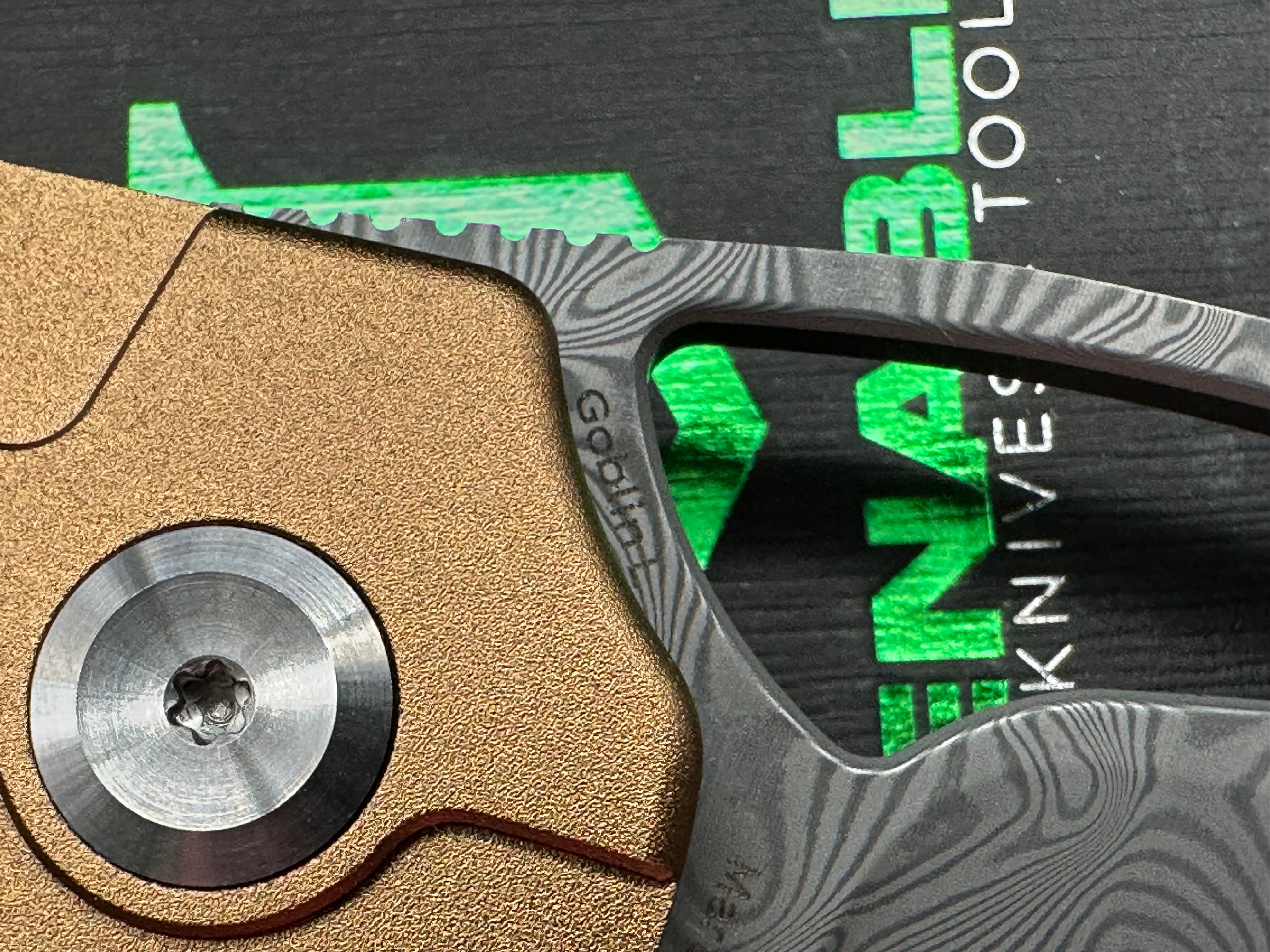 Tenable Goblin L Folding Knife | 3.08" Water Ripple Damascus Blade