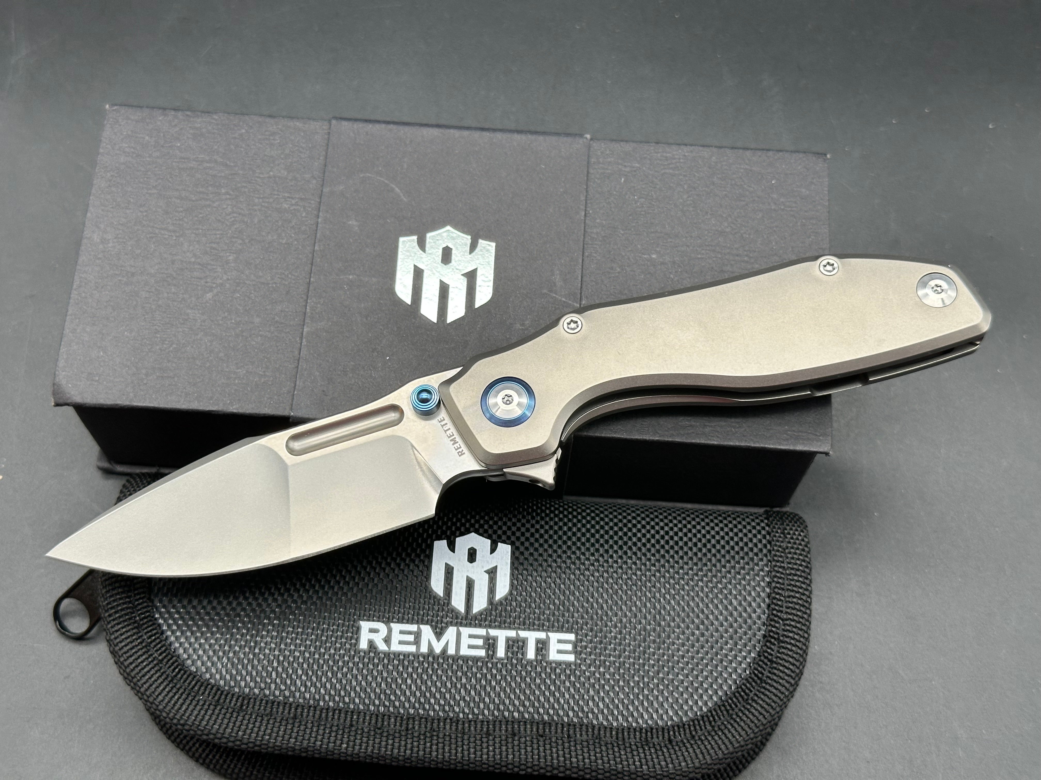 REMETTE RT-TWOFACE FOLDING KNIFE TITANIUM HANDLE M390 BLADE