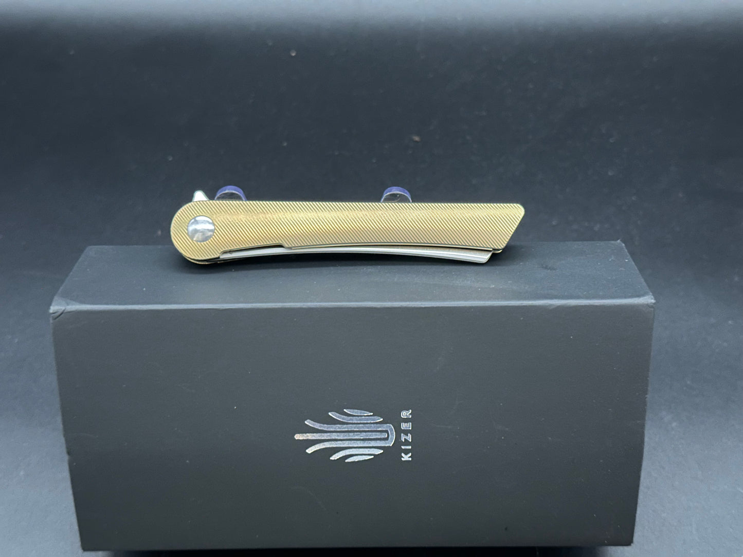 KIZER MERCURY POCKET KNIFE S35VN BLADE GOLD TITANIUM HANDLE KI3645A1