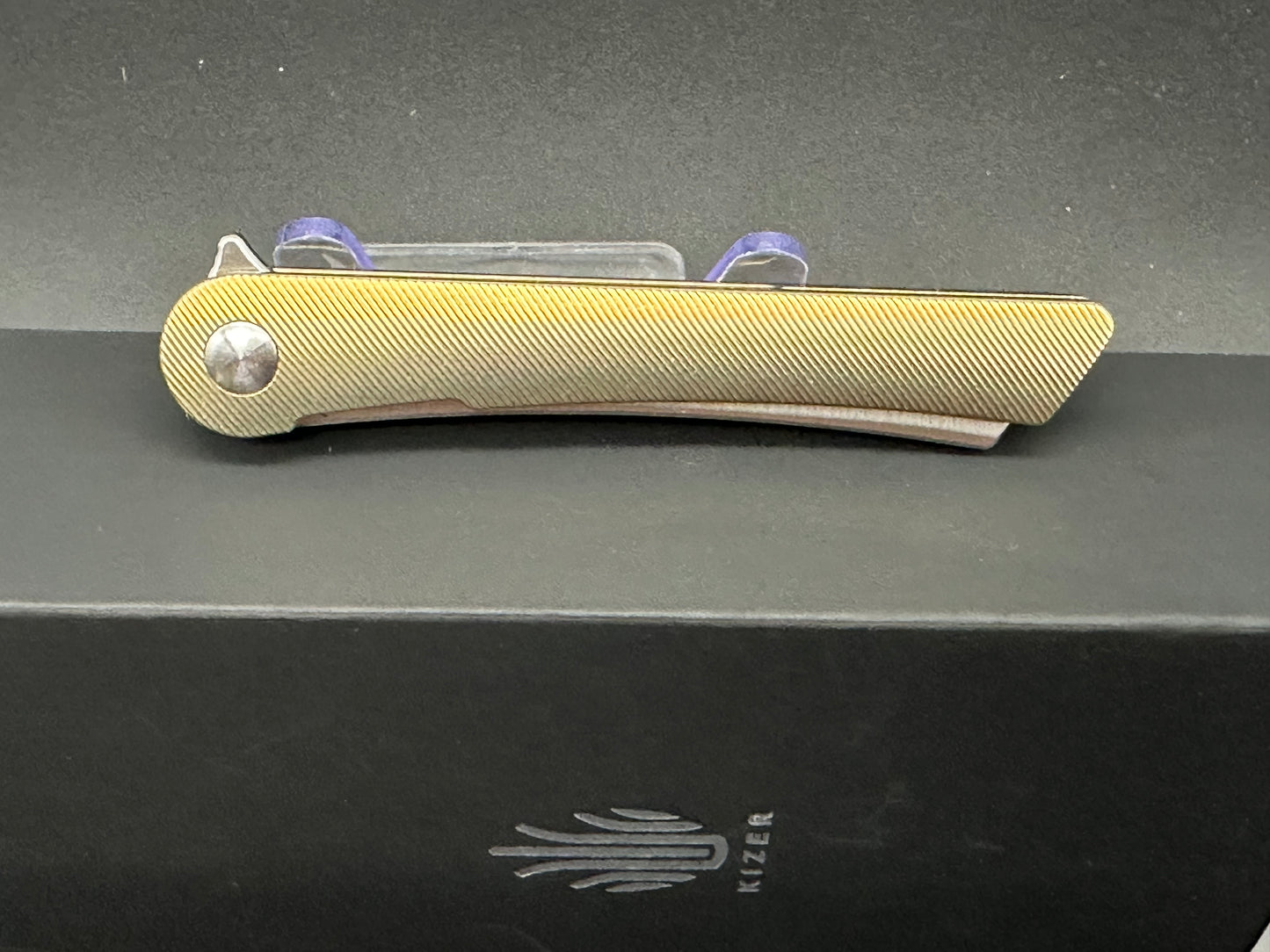 KIZER MERCURY POCKET KNIFE S35VN BLADE GOLD TITANIUM HANDLE KI3645A1