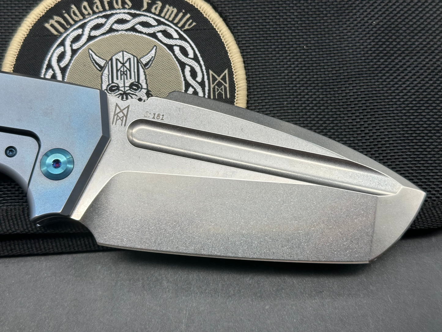 Midgards Messer - Viking 2.0/Blue Milled Ti Frame + Grey Ti clip