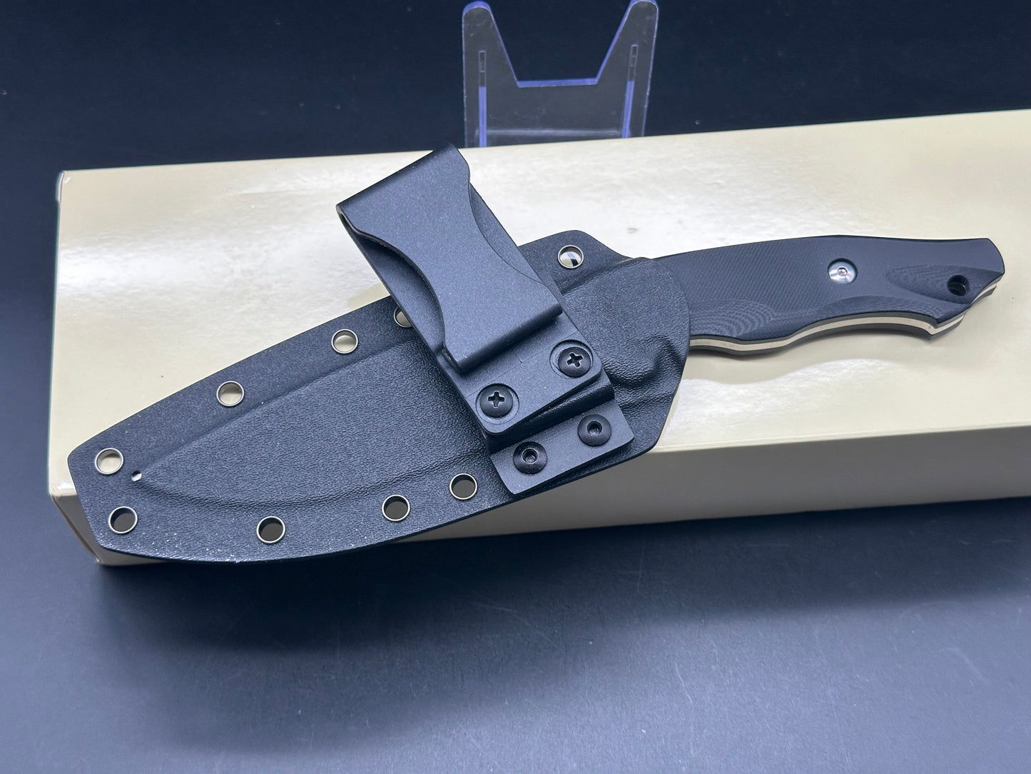 Kizer Magara Fixed Blade Knife Black G-10 (4.6" Stonewash) 1055A1