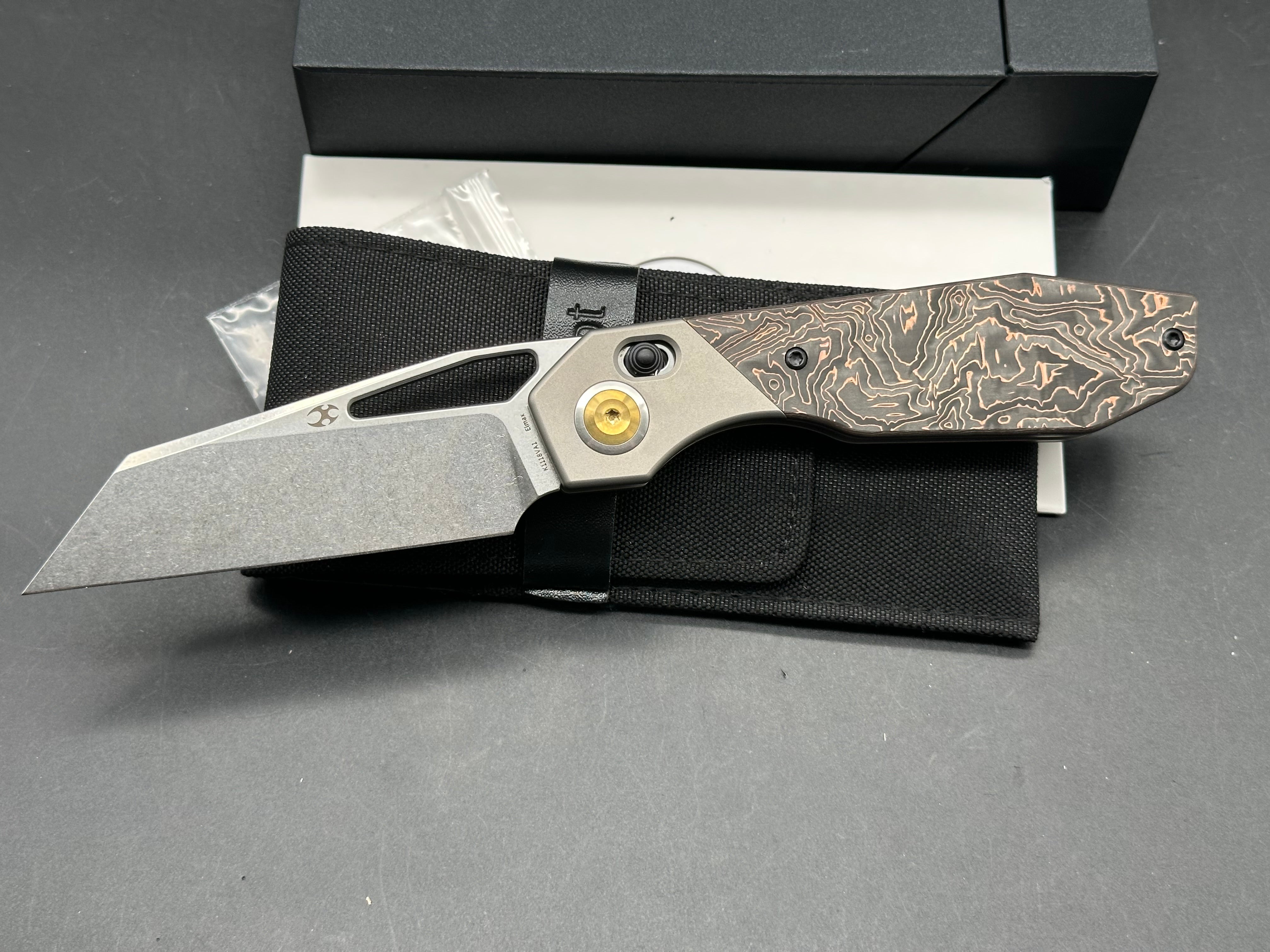 KANSEPT QTRO TITANIUM & COPPER CARBON FIBER HANDLE 3.59'' ELMAX BLADE