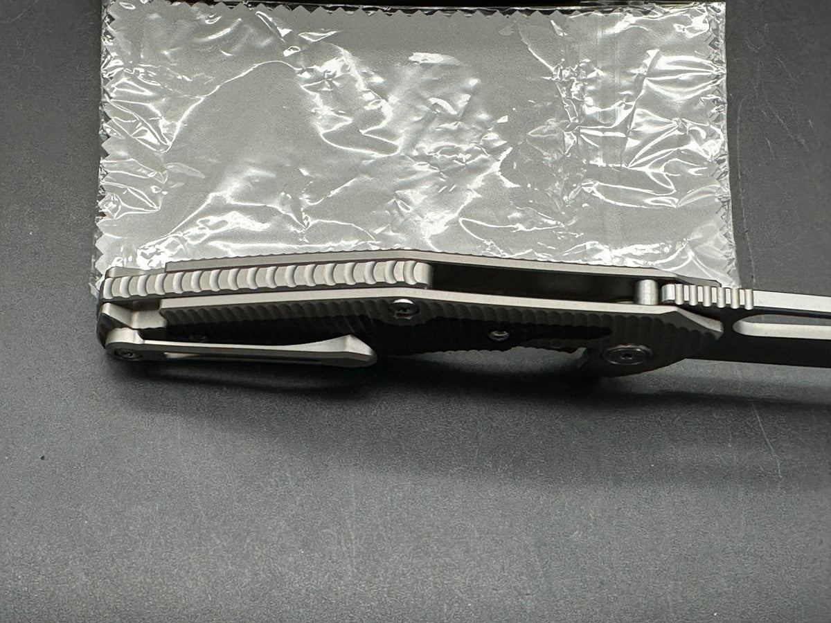 Klaken Sigund B06, 3.23" 14C28N Bead Blasted Drop Point Blade with Bead Blasted Titanium-Carbon Fiber Inlay Scales