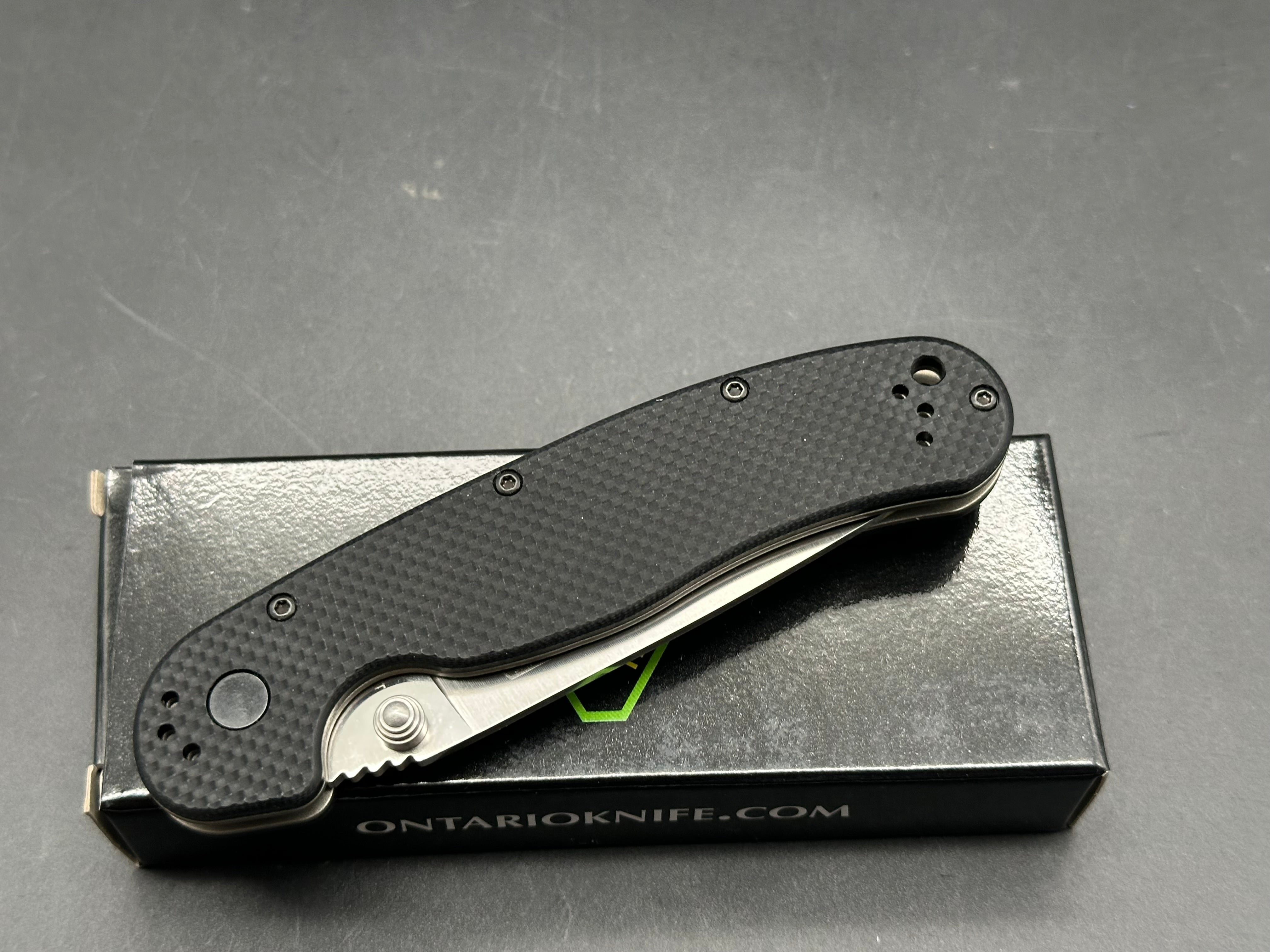 Ontario Rat 1.5 3.25" CPM MagnaCut Satin Blade with Black Textured G10 Scales
