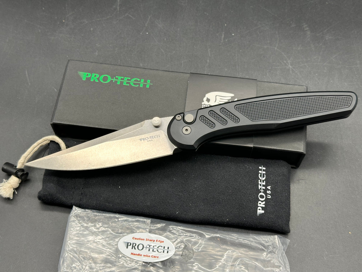 ProTech Avalon, 4" MagnaCut Stonewash Clip Point Blade with Black Textured Aluminum Scales