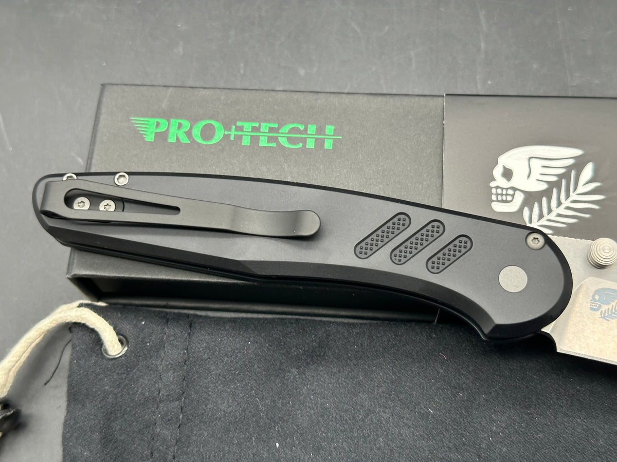 ProTech Avalon, 4" MagnaCut Stonewash Clip Point Blade with Black Textured Aluminum Scales